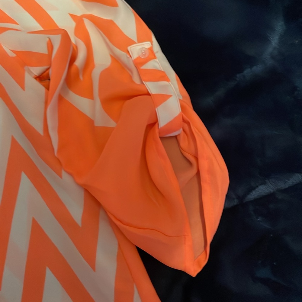Chevron Top - Picture 3 of 3